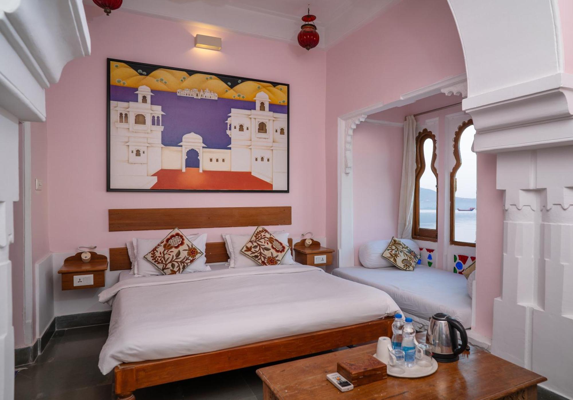 אודייפור Kankarwa Haveli מראה חיצוני תמונה